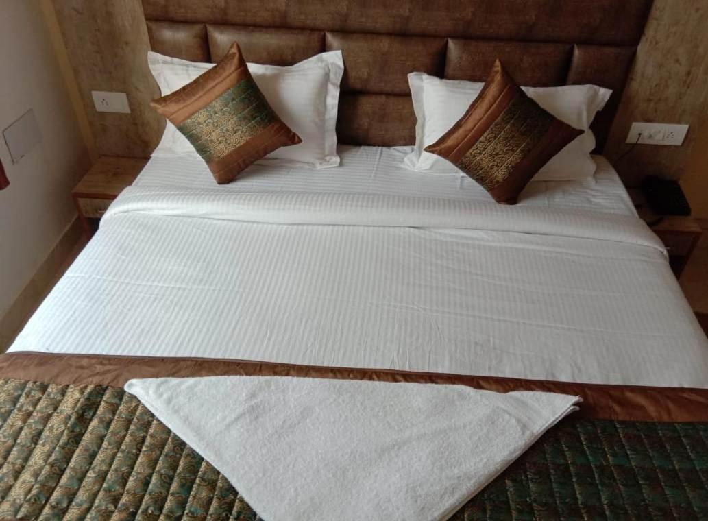 Hotel Broadway New Delhi Exterior foto